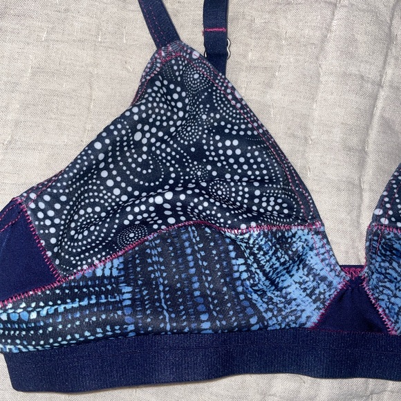 XiRENA - Gisele Bra - Small - Picture 6 of 7